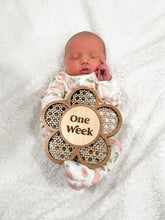 Load image into Gallery viewer, Rattan Flower Baby Milestone Set