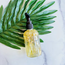 Load image into Gallery viewer, Hydrating Botanical Body Oil
