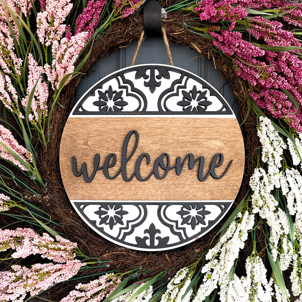 Black and White Welcome Round Sign