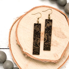 Load image into Gallery viewer, Lace Bar Earrings
