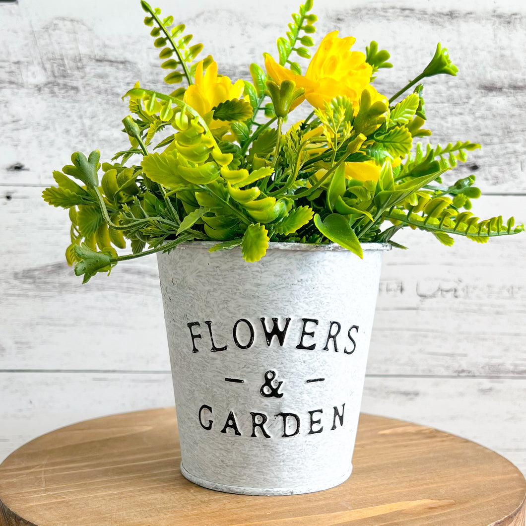 Tray Decor - Flower & Garden Can & Flowers