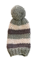 Load image into Gallery viewer, Knit Hat w/Pom Pom Bottle Topper
